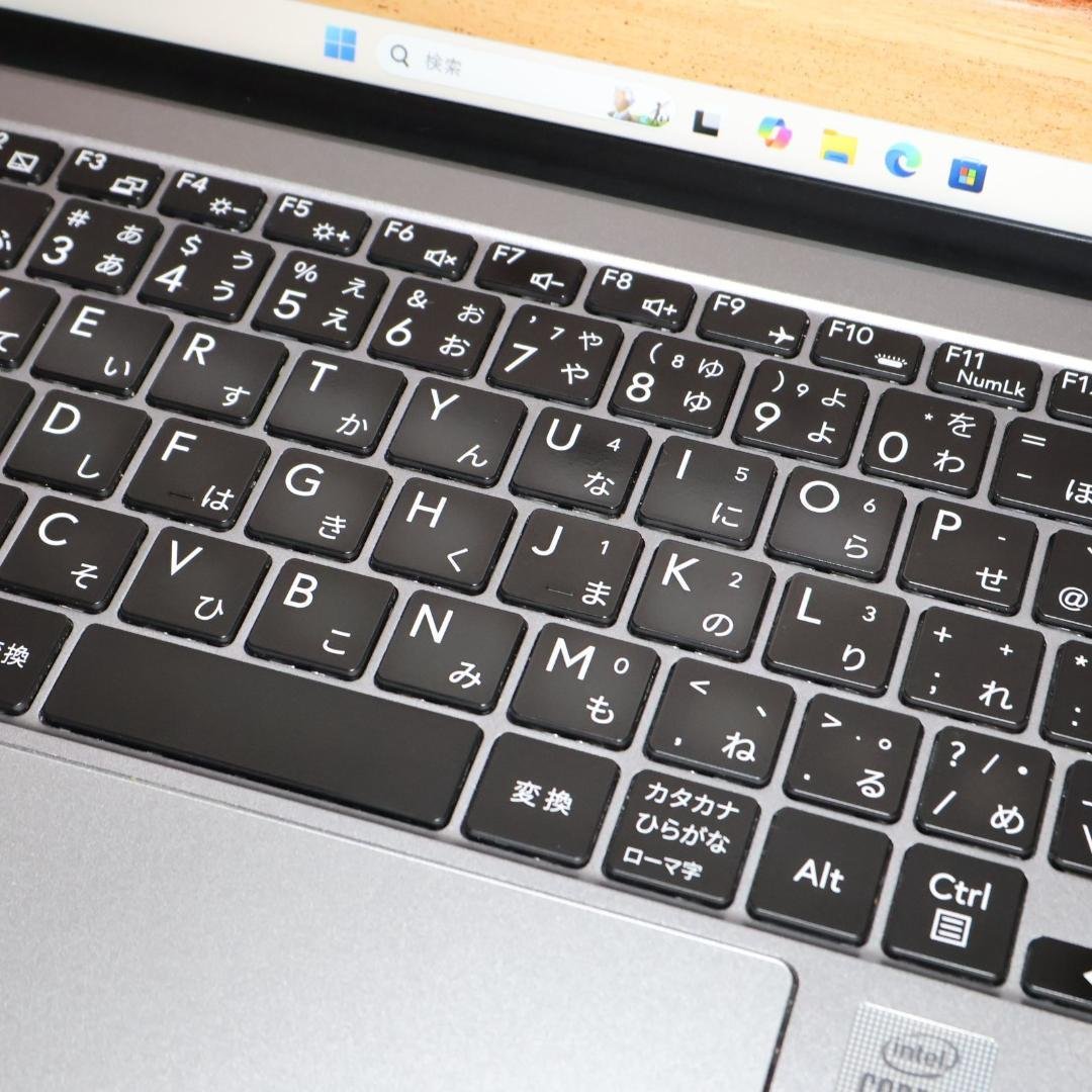 Win11公式対応10世代i5/メ16G/新品SSD/無線/TypeC/HDMI