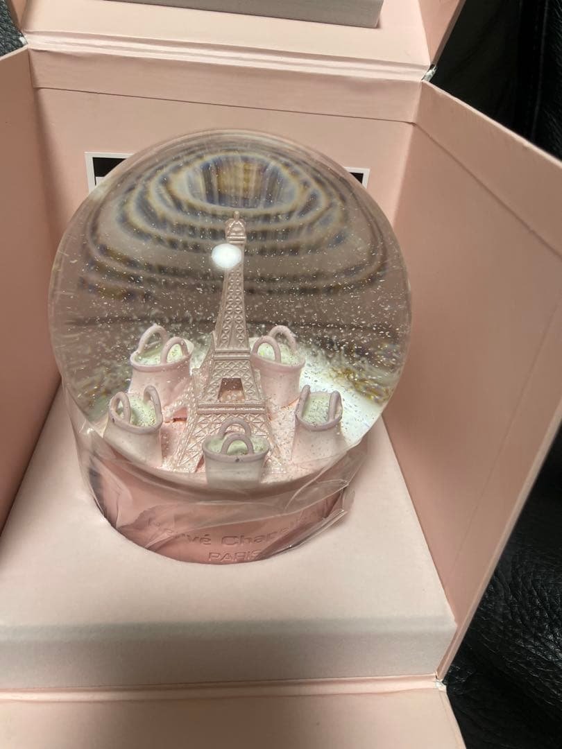 エルベシャプリエ Christmas2025ノベルティ スノードーム 非売品