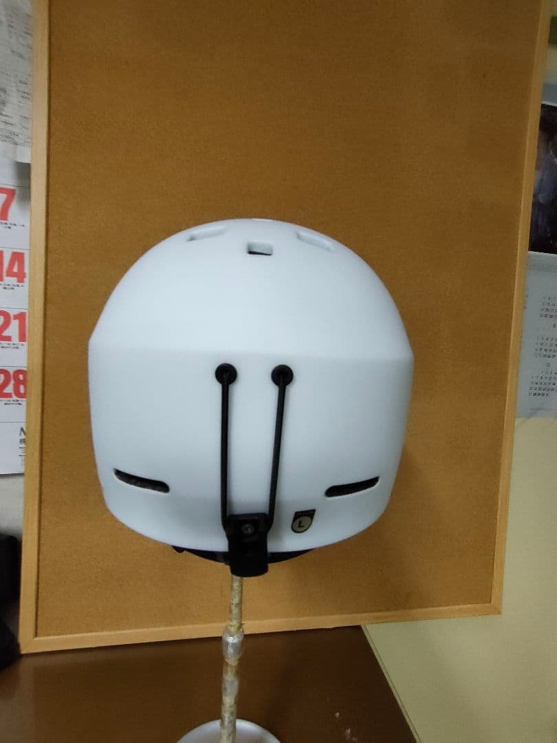 スキー用ヘルメット　大人用　Lサイズ　58cm〜61cm