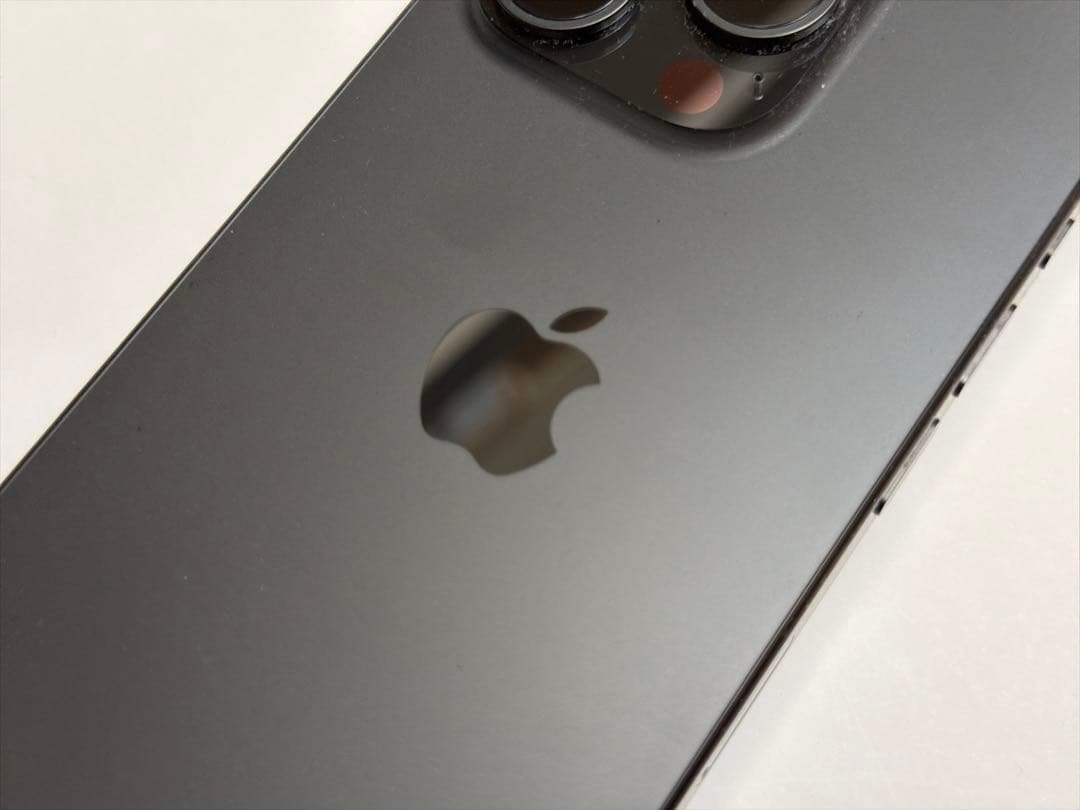 iPhone 15 Pro 1TB ブラック SIMフリー バッテリー90%