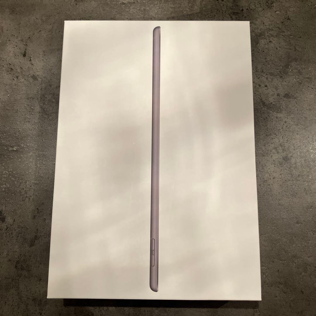 Apple iPad 第7世代　本体、キーボード、カバー付き　動作確認済み