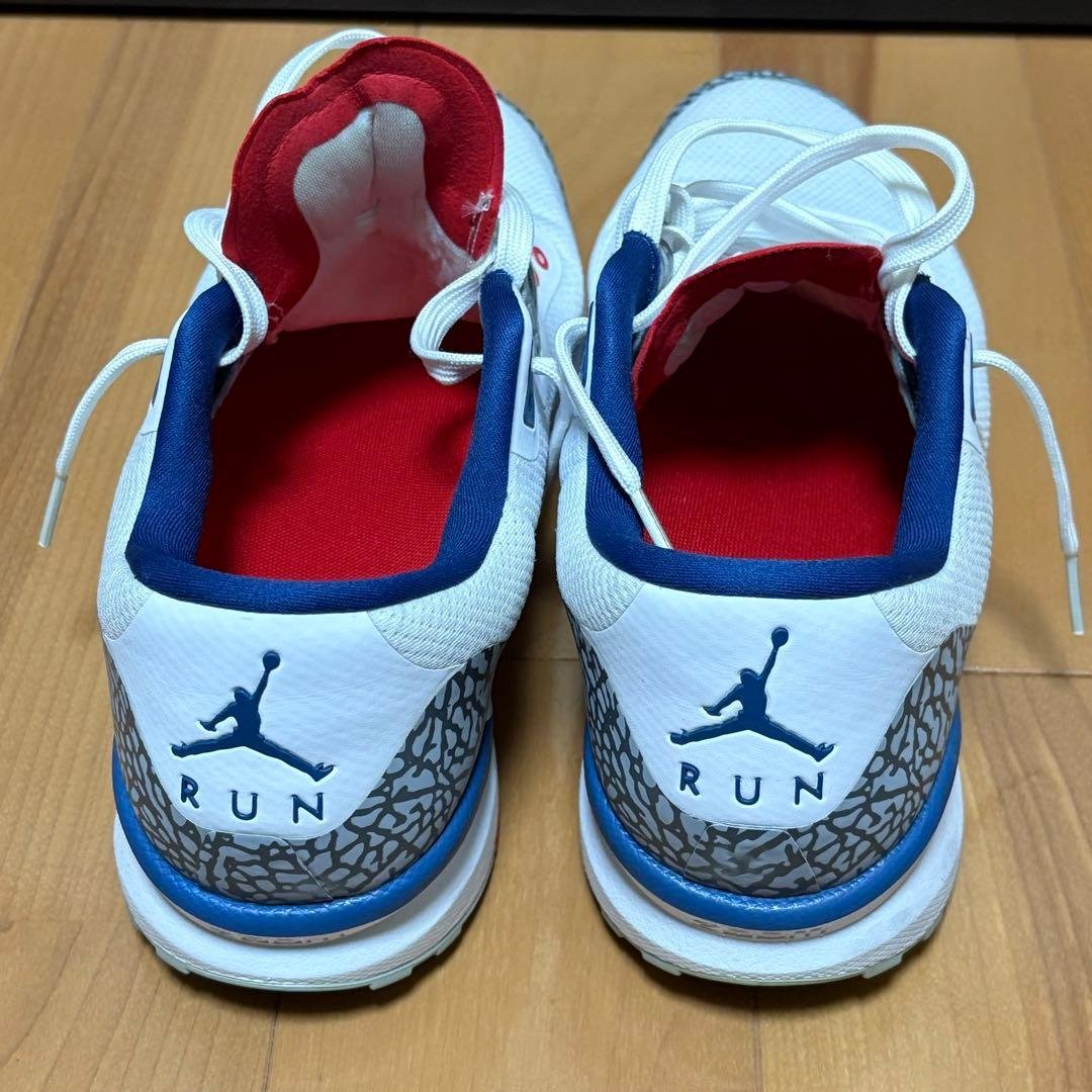 ジョーダン ランニングシューズ