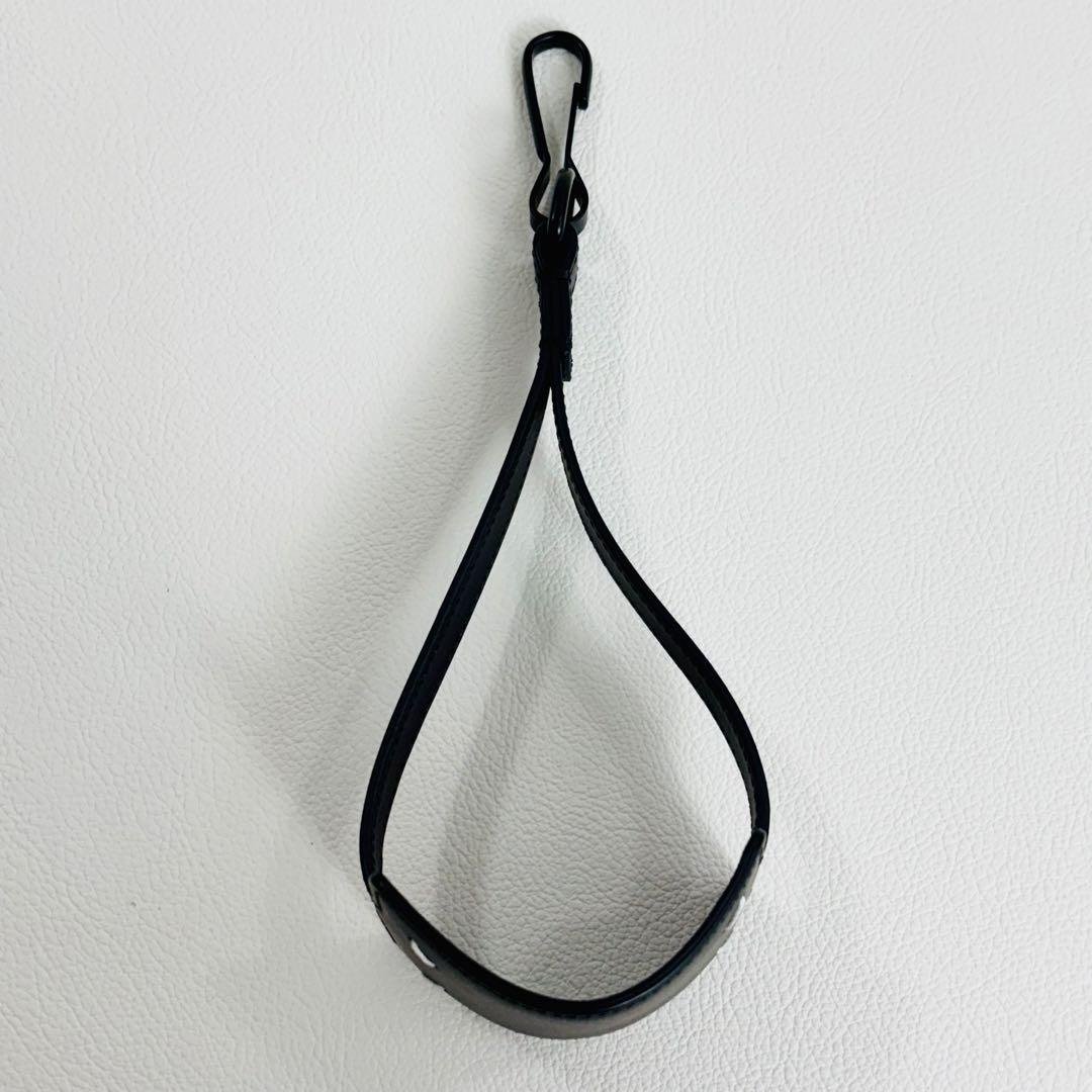 1786【未使用品】メゾンマルジェラ ハンドストラップ ステッチ レザー