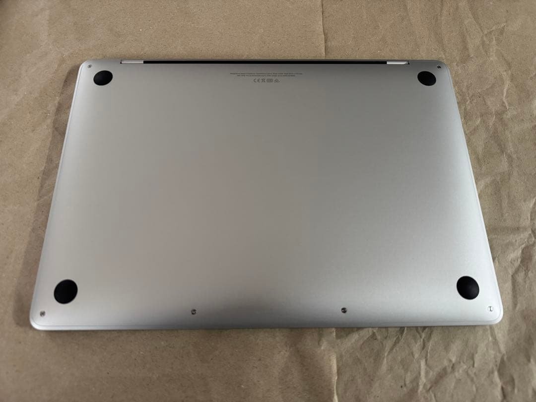 MacBook Pro 13インチ M1 8GB 256GB Spigenケース