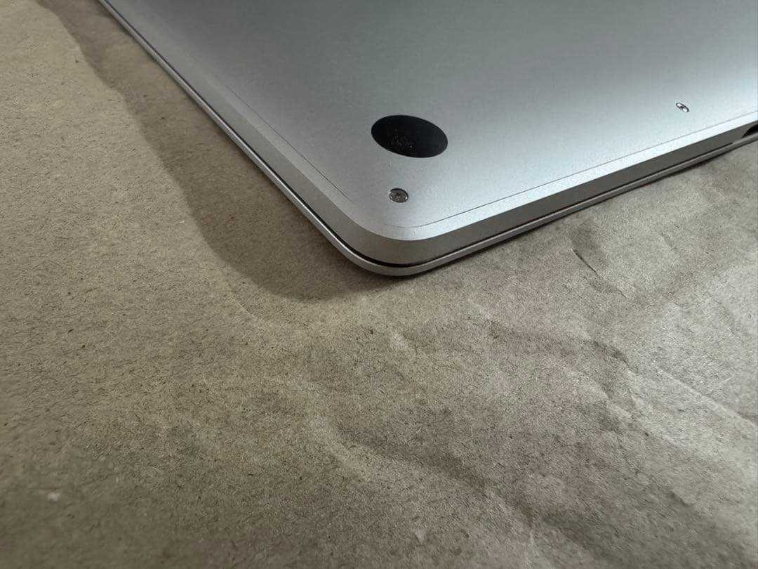 MacBook Pro 13インチ M1 8GB 256GB Spigenケース