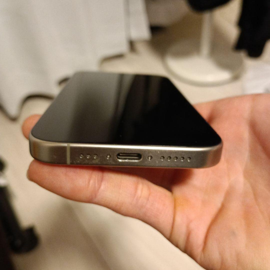 iPhone15プロ512gb