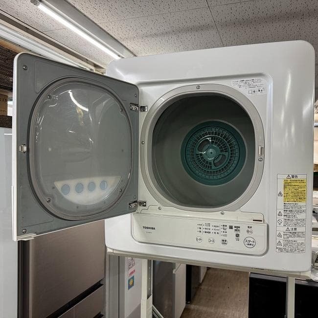 地域限定送料無料　美品 TOSHIBA 東芝 乾燥6㎏ 衣類乾燥機 ED-608