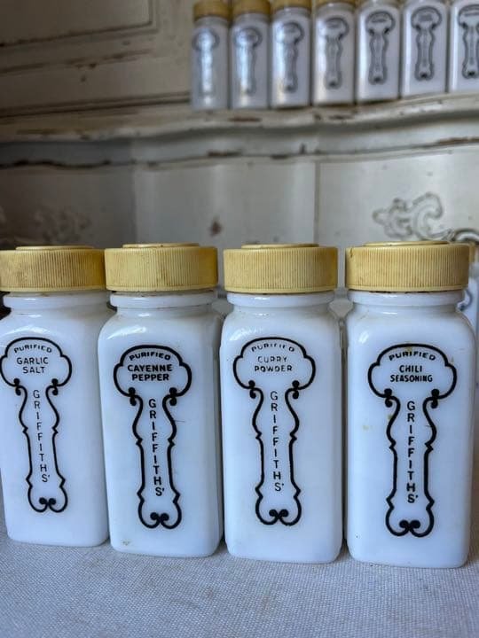 かず　スパイスジャー 13個 Griffith グリフィス　調味料入