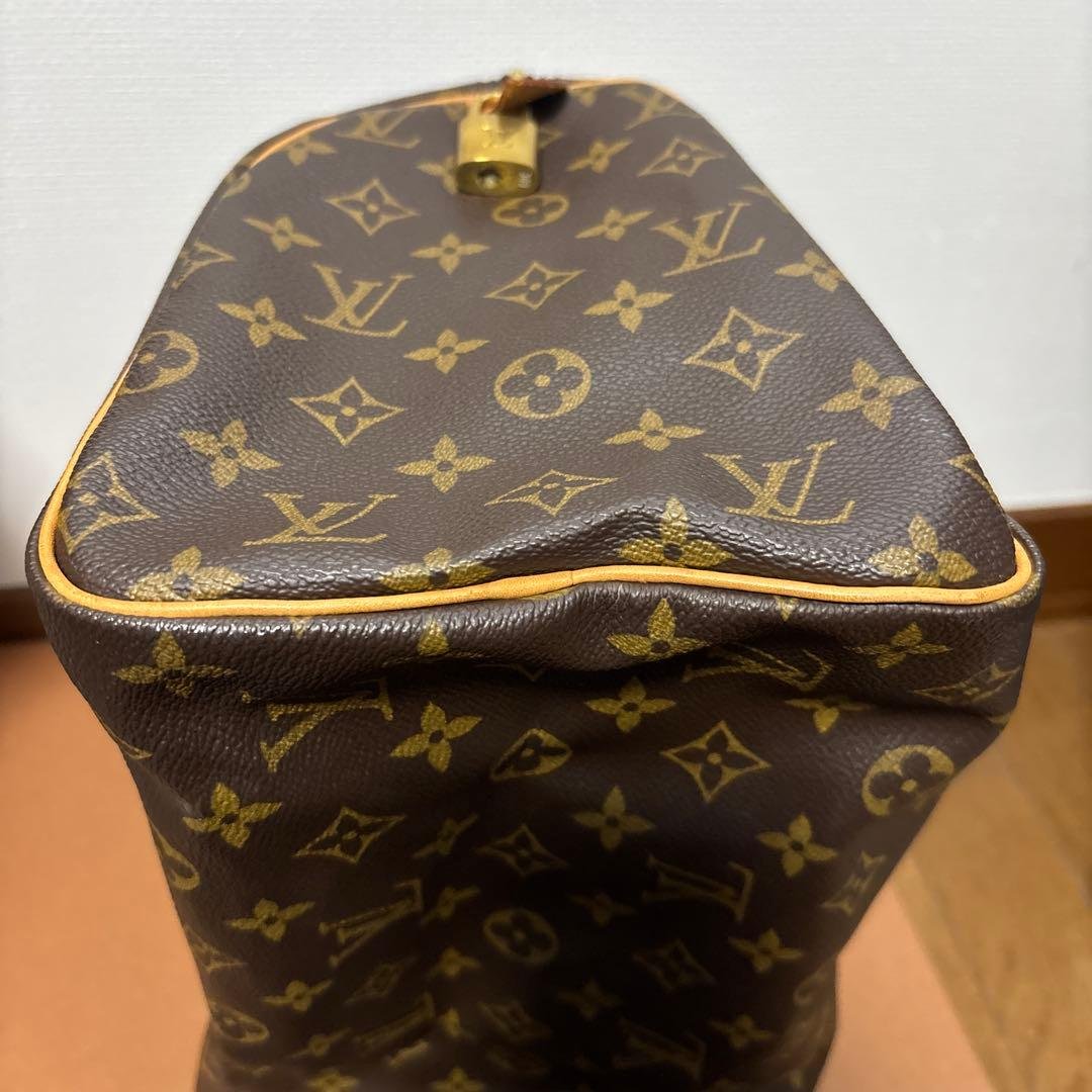 LOUIS VUITTON ルイヴィトン モノグラム スピーディ30